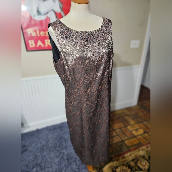 Tahari ASL Dresses & Skirts - Tahari ASL Gorgeous Formal Dress Size 14